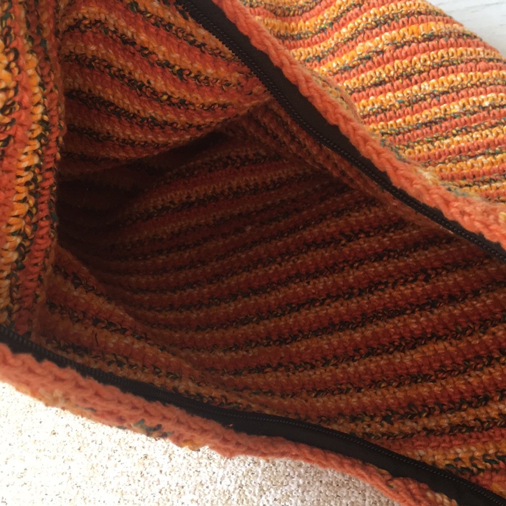 Vintage Macrame Crochet Hobo Bag Orange Yellow Green Festival Handmade - Picture 7 of 8